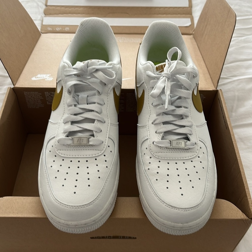 Brand New Nike Air Force 1 ‘07 Next Nature White/Bronzine Size WMS 9.5 - Picture 6 of 11